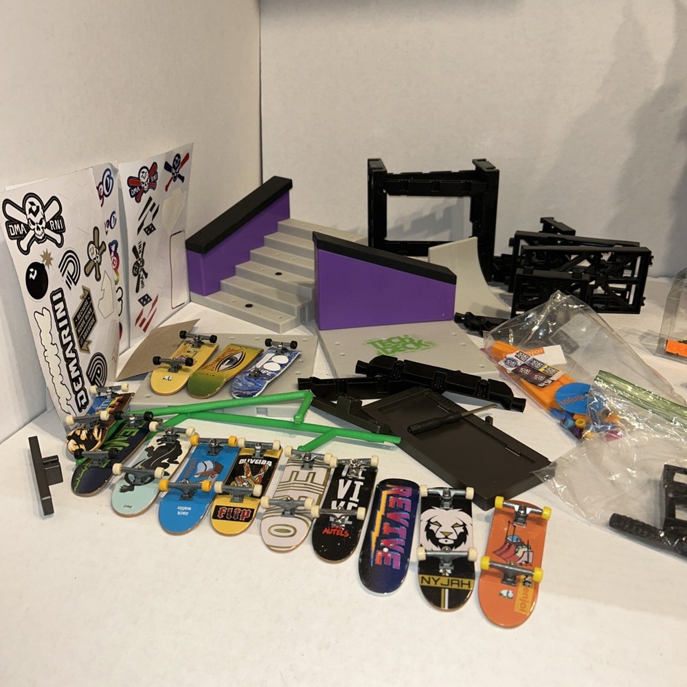 Tech Deck Nyjah Skatepark‎ X Connect Park Creator Fingerboards W/ SkateBoards A1